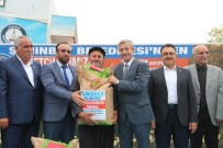 ŞAHINBEY BELEDIYESI - Şahinbey Belediyesi Buğday Ve Arpa Tohumu Dağıtımını Sürdürüyor
