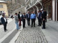 İSMAIL USTAOĞLU - Vali Ustaoğlu Altyapı Çalışmalarını Yerinde İnceledi