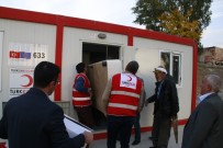 ENVER ÖZDERİN - Yarım Asırdır Kulübede Yaşayan 'Memiş Dayı'ya Kızılay'dan Yardım