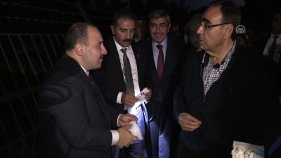 Bakan Varank, Gaziantep Hayvanat Bahçesi'ni Ziyaret Etti
