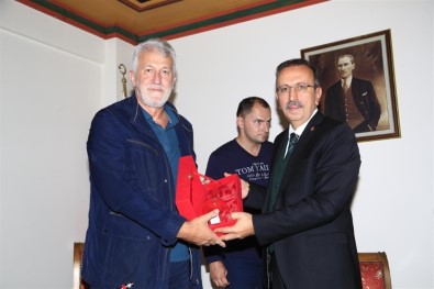 Bosna Hersek Hadziçi Belediye Başkanı, Seçen'i Ziyaret Etti