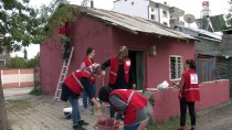 HICRET - Kızılay İhtiyaç Sahibi Ailenin Evini Onardı