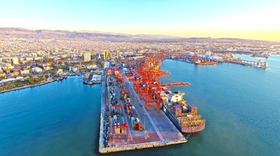 Mersin Limanı Türkiye'nin En Büyük Konteyner Limanı Oldu