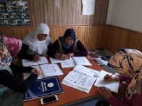 OKUMA YAZMA SEFERBERLİĞİ - Okuma Yazma Seferberliği Köylere Taşındı