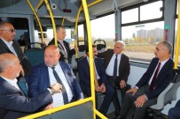 EMEKLİ VATANDAŞ - Vefa Konutlarına Otobüs Seferleri Başladı