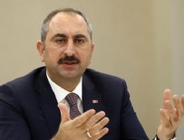 SOSYAL PAYLAŞIM SİTESİ - Adalet Bakanı Gül'den, Danıştay'a öğrenci andı tepkisi