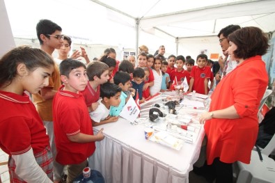 Binlerce Kişi Şanlıurfa'nın Bilim Şenliği'nde