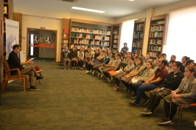 Tuğrul Tülek'ten Öğrencilere Sevgi Soysal Öyküleri