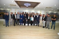 AVCILAR BELEDİYESİ - Başkan Benli, Esnafla Buluştu