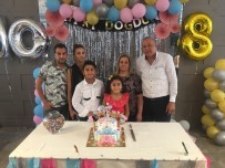 DOĞUM GÜNÜ PARTİSİ - GKV'li Çağlayan Kardeşlere Doğum Günü Sürprizi