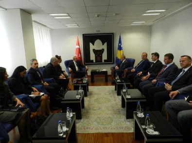 Bakan Çavuşoğlu, Kosova Başbakanı Haradinaj İle Görüştü