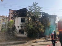 PLEVNE MAHALLESI - Başkent'te Gecekondu Yangını