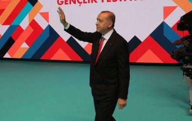 'Bölücülerin Diliyle Konuşanların Tek Derdi...'