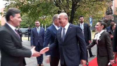 Çavuşoğlu Kosova Başbakanı İle Bir Araya Geldi