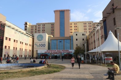 Diyarbakır'da Tahtakurusu Yüzünden Hastane Katının Kapatıldığı İddiası