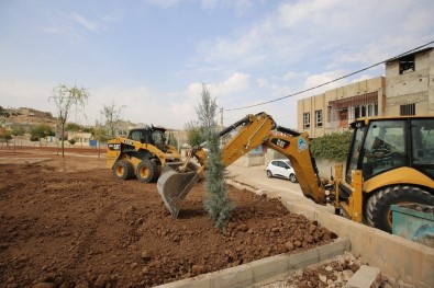 Eyyübiye'de Park Yapım Çalışmaları Sürüyor