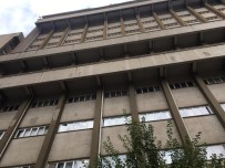 FıRAT ÜNIVERSITESI - Hastanenin Kafeteryasından Atlayan Şahıs Öldü