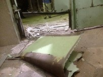 EL YAPIMI BOMBA - Irak'ta Sünnilere Ait Camiye Bombalı Saldırı