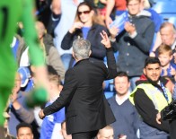 JOSE MOURİNHO - Mourinho'nun Tansiyonu Yükseldi