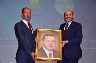 Şaphane Belediye Başkanı Rasim Daşhan AK Parti'ye Geçti