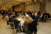 AHMET ŞİMŞEK - Yenimahalleli Muhtarlar Yemekte Buluştu