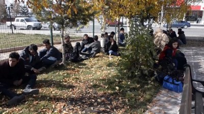 Ardahan'da 64 Düzensiz Göçmen Yakalandı