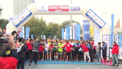 İstanbullular Maraton Öncesi Son Antrenmanı Yaptı