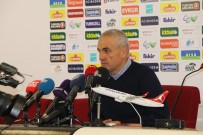 RıZA ÇALıMBAY - Rıza Çalımbay Açıklaması '3 Puan İçin Çıkmıştık Ama 1 Puanla Yetindik'