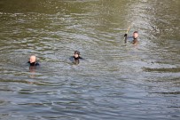 ÖZEL TİM - Asi Nehri'ne Düşen Çocuğun Arama Çalışmalarına Ara Verildi