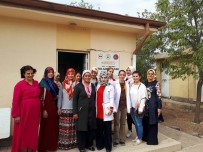 SAĞLIĞI MERKEZİ - Elbeyli İlçesinde Bayanlara Meme Kanseri Anlatıldı