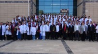 ÜNİVERSİTE HASTANESİ - HRÜ Tıp Fakültesi'nde 'Beyaz Önlük' Giyme Töreni