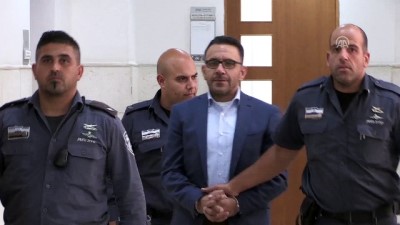 Kudüs Valisi İsrail Mahkemesine Çıkarıldı