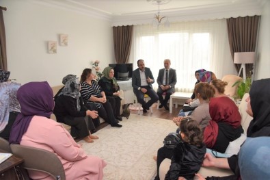 Başkan Ayaz'dan Sıcak Ve Samimi Sohbet