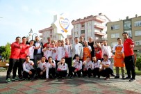 TÜRK BAYRAĞI - Melek Yüzlü Milliler Atakum'da