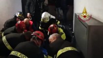 Roma'da Yürüyen Merdiven Çöktü Açıklaması 20 Yaralı