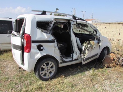 Afyonkarahisar'da Trafik Kazası; 1 Ölü