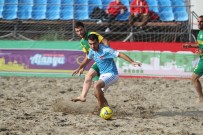 Alanya'da TFF Plaj Futbolu Ligi Finalleri Başladı