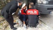 (Özel) Yaralı Afgan Gence Polisten, 'Sakın Gözlerini Kapatma'
