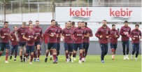 ÜNAL KARAMAN - Trabzonspor, Antalyaspor Maçı Hazırlıklarını Sürdürdü