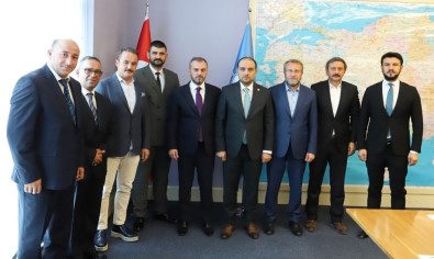 AK Parti İzmir'de 4 İlçe Başkanı Belli Oldu