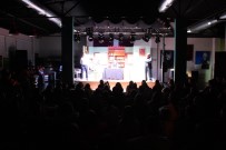 YASIN TURAN - Alternatif Sahne 'Yeşil Papağan Limited Şirketi' Oyunu İle Doldu Taştı