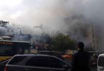 EĞLENCE MEKANI - Beyoğlu'nda Kullanılmayan Eğlence Mekanı Alev Alev Yandı