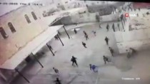 İsrail Askerleri İlkokula Saldırdı