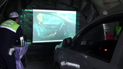 Sürücülere 'Yaşam Tünelinde' Bilgilendirme