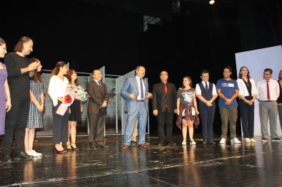 'Yarınlara Geç Kalmadan' Seyirciyle Buluştu