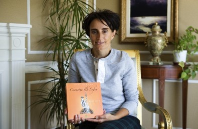 'Ekmeğe Fısıldayan Kadın' Mine Ataman'dan 'Cennette İlk Sofra-Bilge Kadın' Kitabı