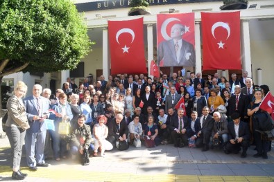 Türk Dünyasının Şair Ve Müzisyenleri Adana'da