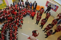 CUMHURIYET BAYRAMı - GKV'li Minik Yüreklerin Cumhuriyet Çoşkusu