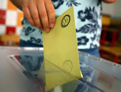 Türkiye yerel seçim atmosferine girdi