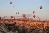 Kapadokya'da Balonlar 4 Günün Ardından Yeniden Havalandı